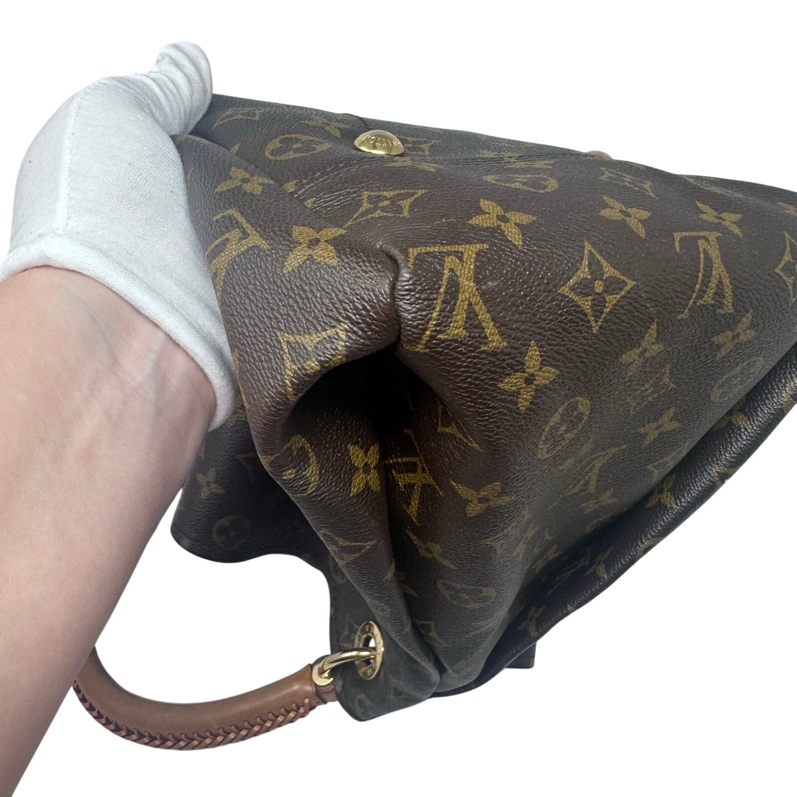 Louis Vuitton LV Monogram Artsy MM Shoulder Bag