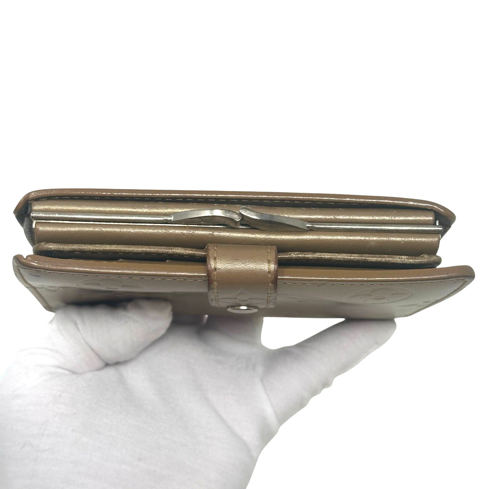 Louis Vuitton LV Vernis Monogram Mat Tan Kisslock Wallet
