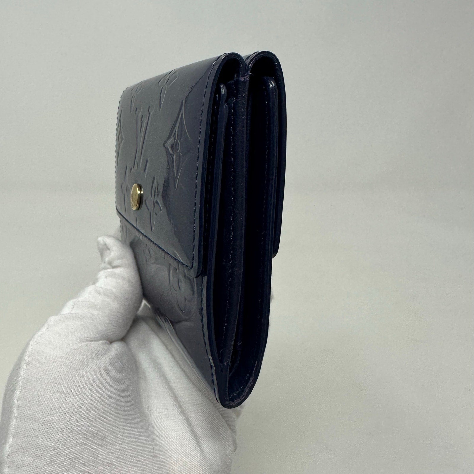 Louis Vuitton LV Vernis Monogram Elise Wallet Pearl Steel Blue