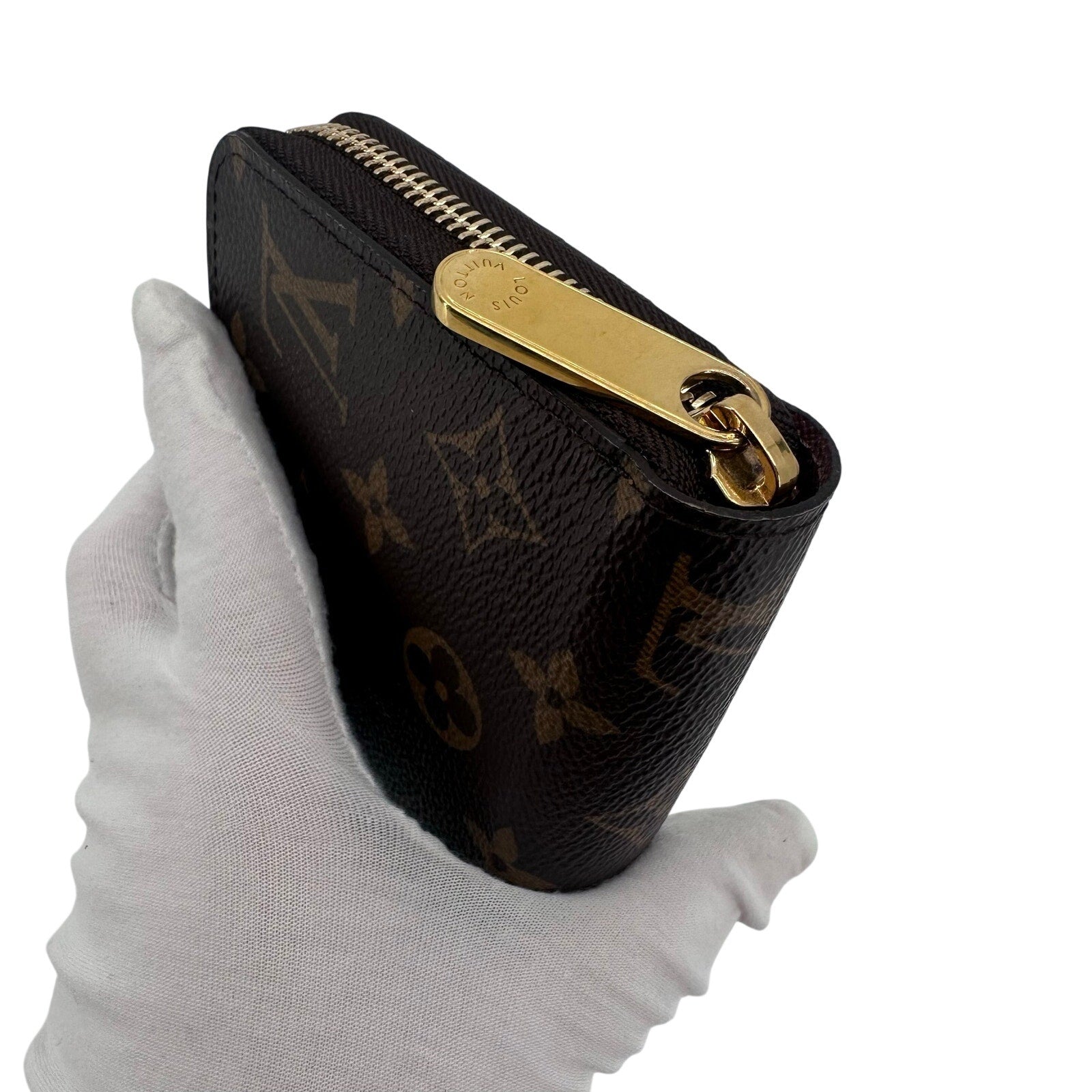 Louis Vuitton LV Monogram Zippy Wallet