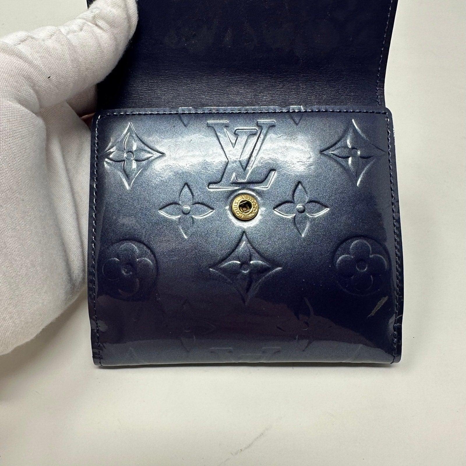 Louis Vuitton LV Vernis Monogram Elise Wallet Pearl Steel Blue